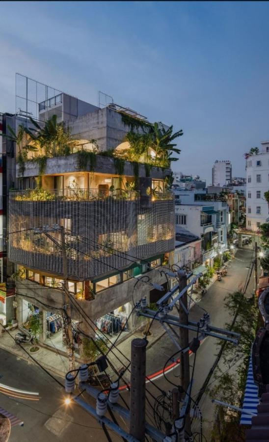 Отель Hoa House Хошимин Экстерьер фото