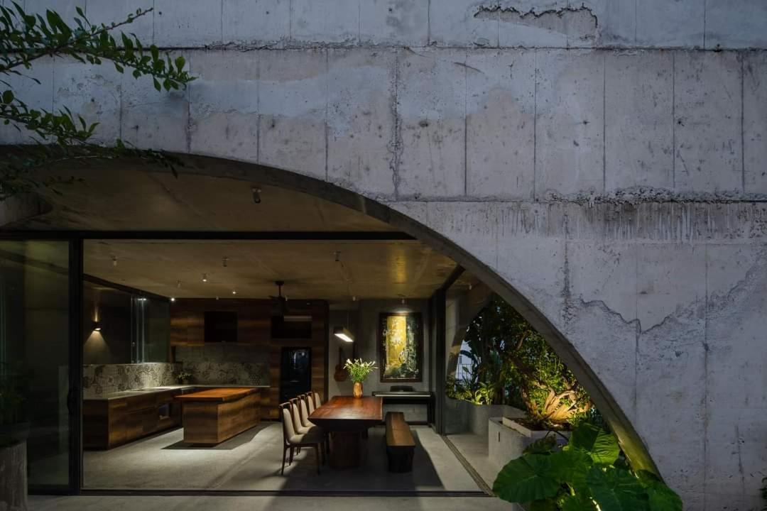 Отель Hoa House Хошимин Экстерьер фото