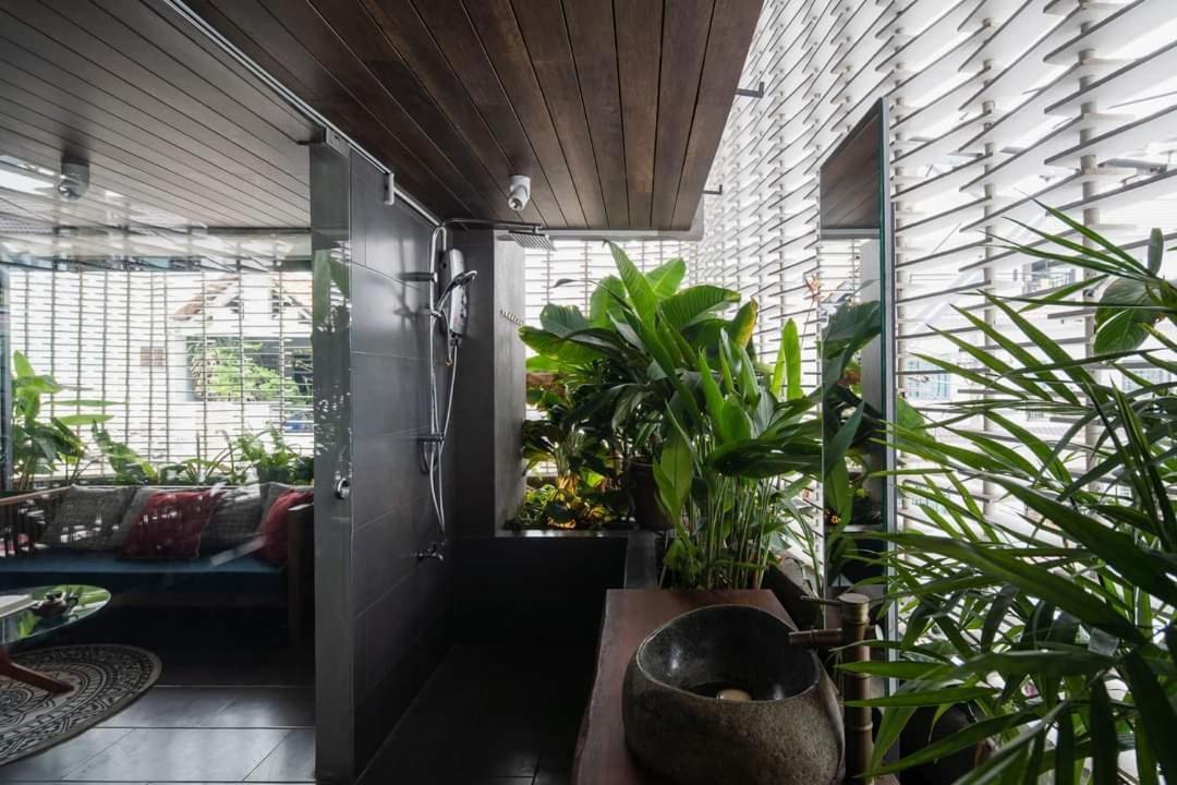 Отель Hoa House Хошимин Экстерьер фото